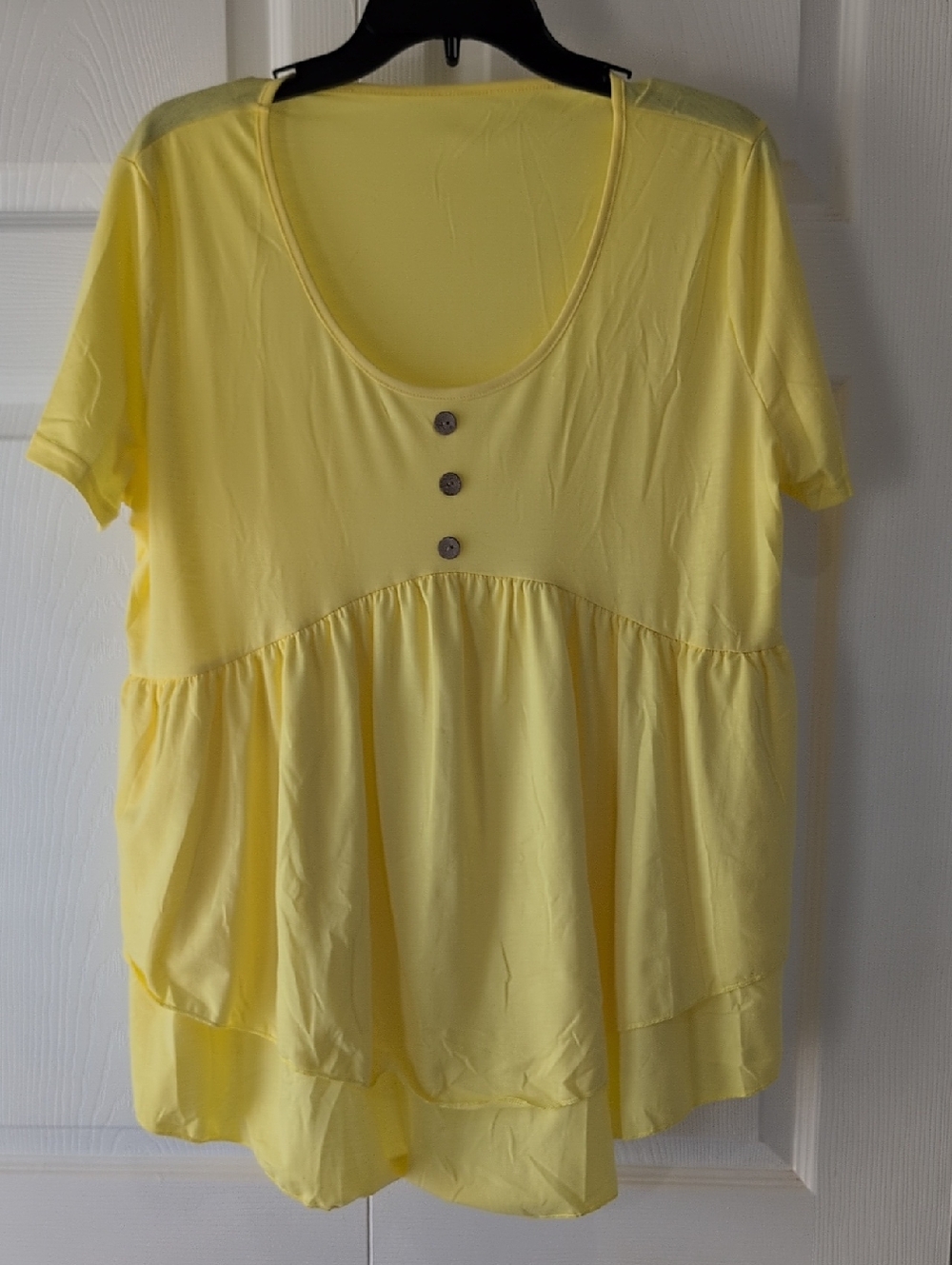 Women’s Lightweight Yellow Peplum Top
